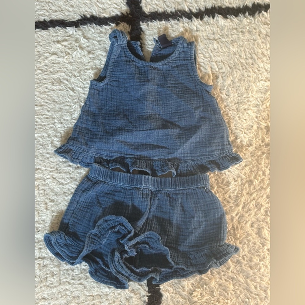 babyGap Crinkle Gauze Ruffle Outfit Set